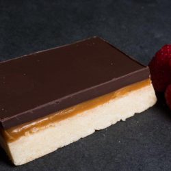ZDL GF CAKE MILLIONAIRES SH/BREAD
