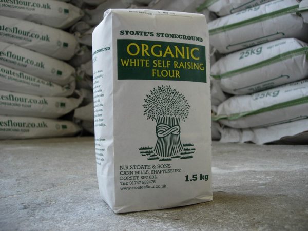 Organic self rasing flour