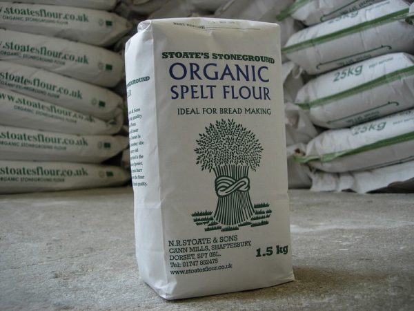 Organic spelt flour